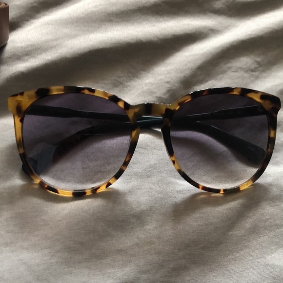 Longchamp Accessories - ✨LONGCHAMP CAT-EYE TORTOISE SHELL HAVANA 56MM UV L060SL